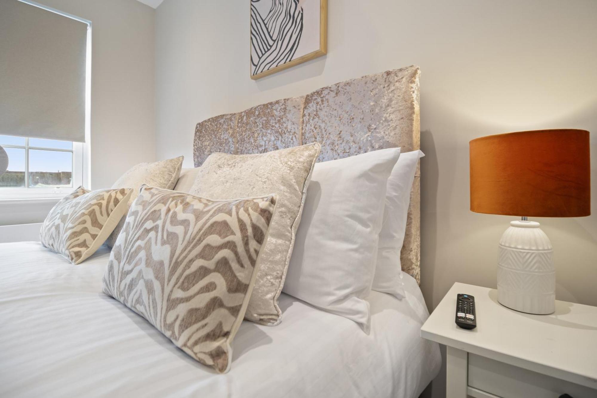 Whiskawaystays - Victoria House - Apartment 6 Worcester Eksteriør bilde